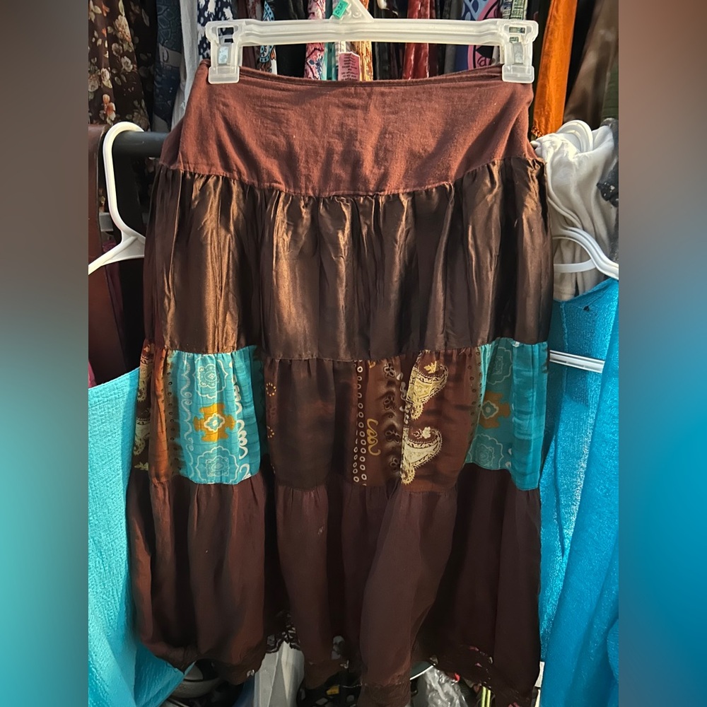 Dolled Up midi hippy skirtt